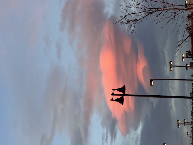 Cool cloud formation in Castle Rock, Colorado on November 30, 2024, around 4:40pm MST.