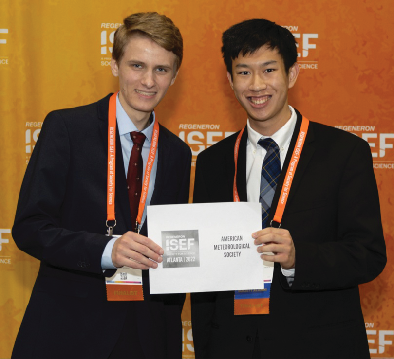 Second-place winner Amon Schumann (left) and first-place winner Jason Wang (right).